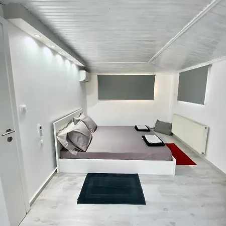 The White Chalkidiki House - Sandy Kriopigi