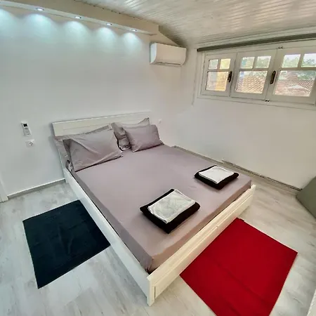 The White Chalkidiki House - Sandy Holiday home *